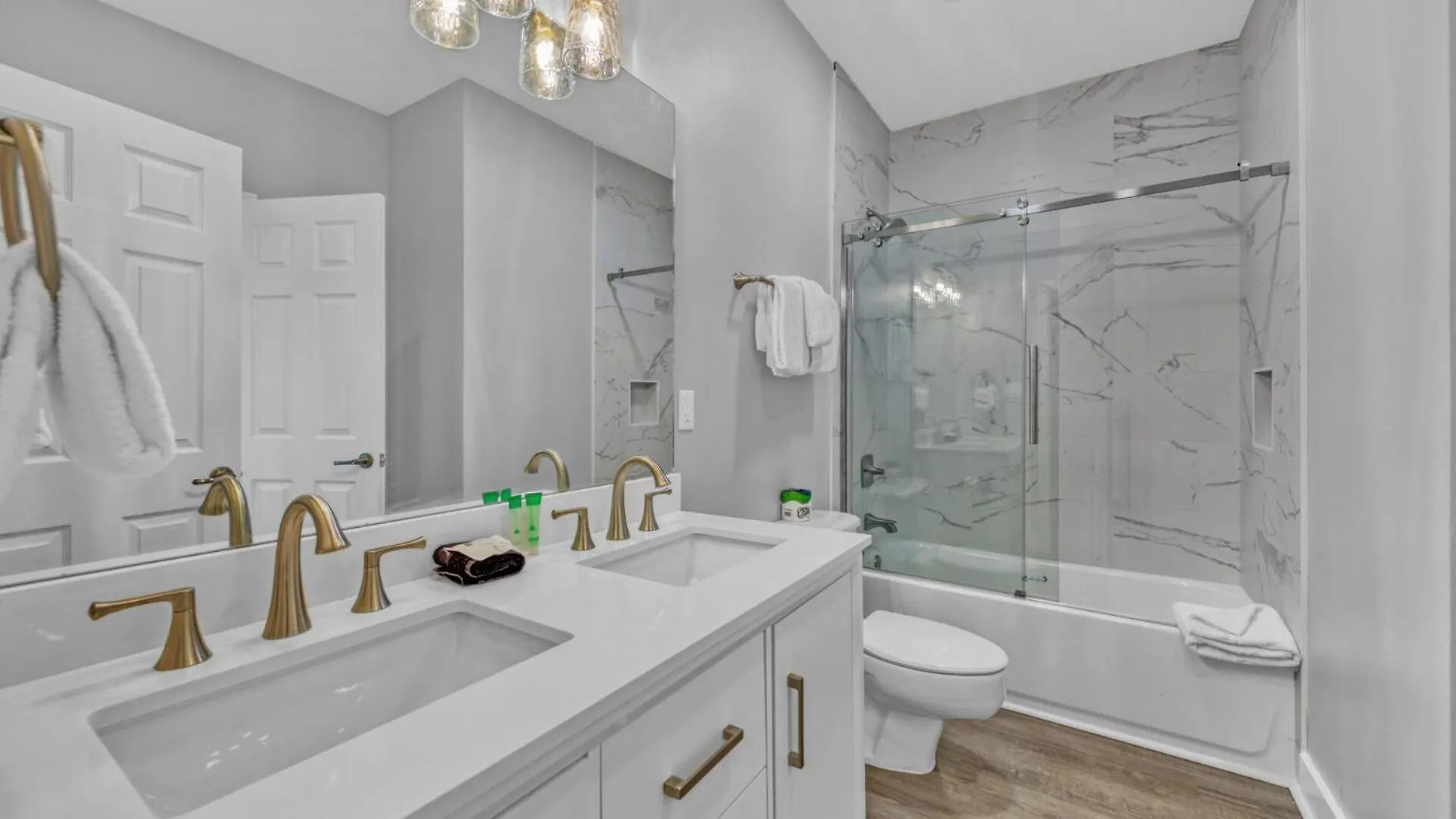 Completely Renovated Luxury 3 Bedroom Beach Front Condo In Destin! United States