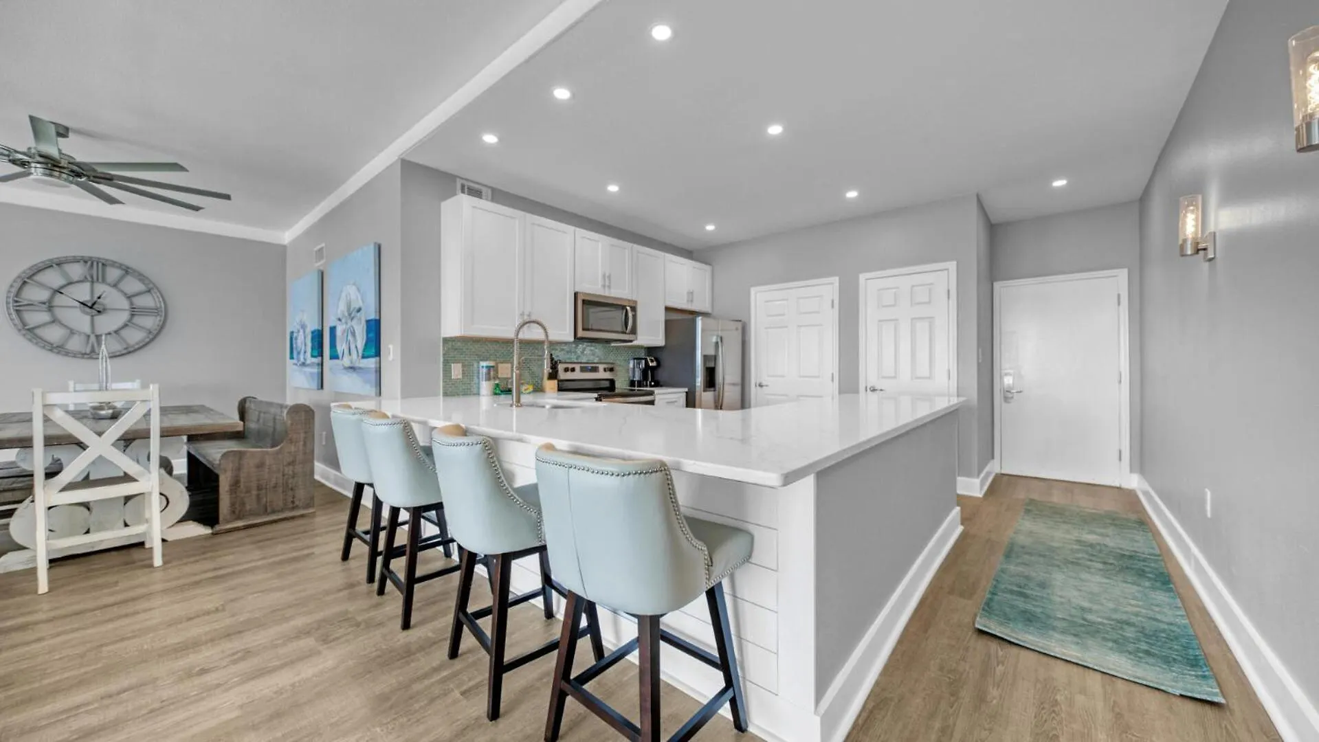 Holiday home Completely Renovated Luxury 3 Bedroom Beach Front Condo In Destin! United States